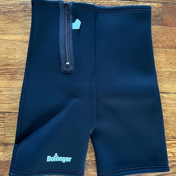 NWT Vintage 90s Bollinger Neoprene Super Trim Fitness Shorts Unisex Size Small - Picture 3 of 7